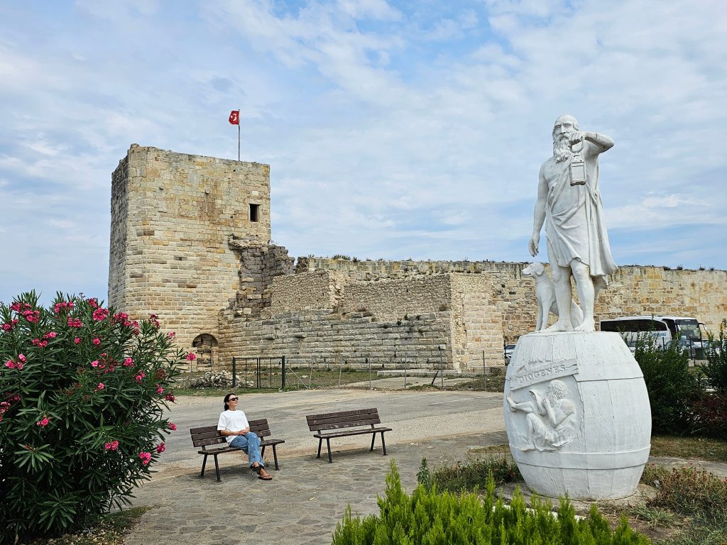 Sinop’ta Konaklama Neden Bu Kadar Çeşitli?