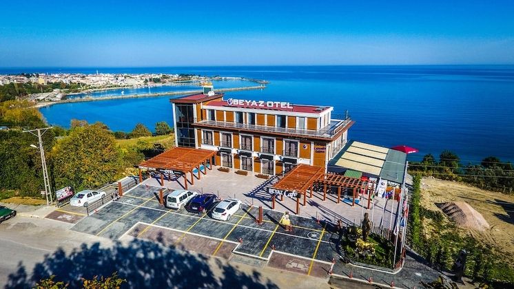Beyaz Otel Gerze Yorumları Hakkında Gerze Ucuz Pansiyon Nasıl Bulunur?