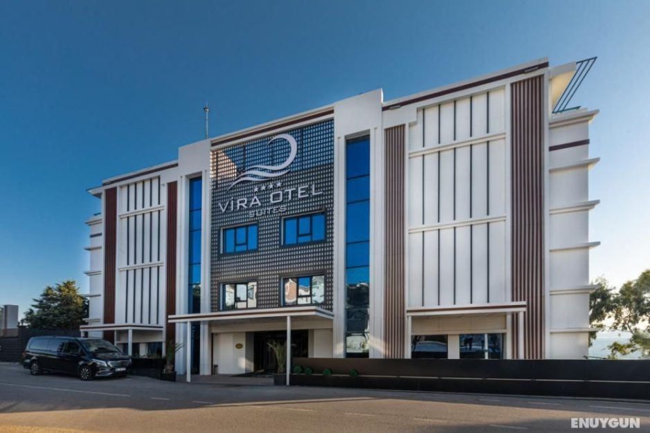 Sinop Vira Otel Suites, Karakum mevkiinde denize sıfır konumu ve eşsiz Karadeniz manzarasıyla misafirlerine lüks bir konaklama deneyimi sunuyor.
